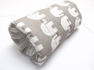 Poduszka do karmienia na rękę - Słoniki szare