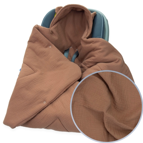 Kocyk do fotelika Muślinowy z uszkami Premium - Mocha Mousse