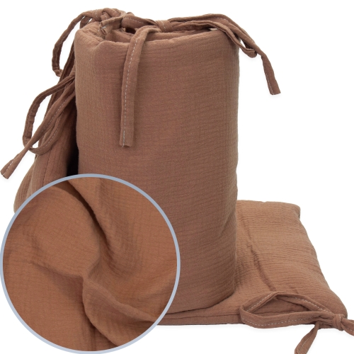 Ochraniacz na łóżeczko muślinowy Premium - Mocha Mousse