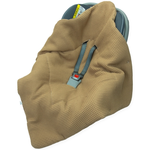 Kocyk do fotelika Wafel z wypełnieniem - Brown